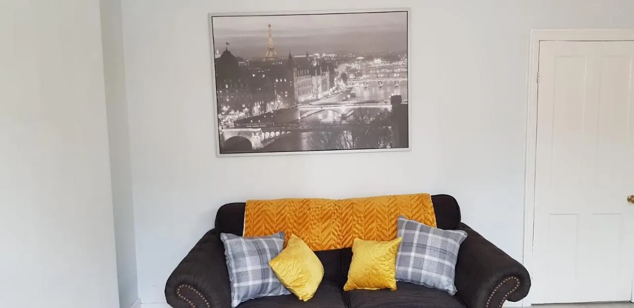 펜션 노팅엄 Matlock Street - Excellent House For Essential Workers And Contractors Parking Wifi 빌라