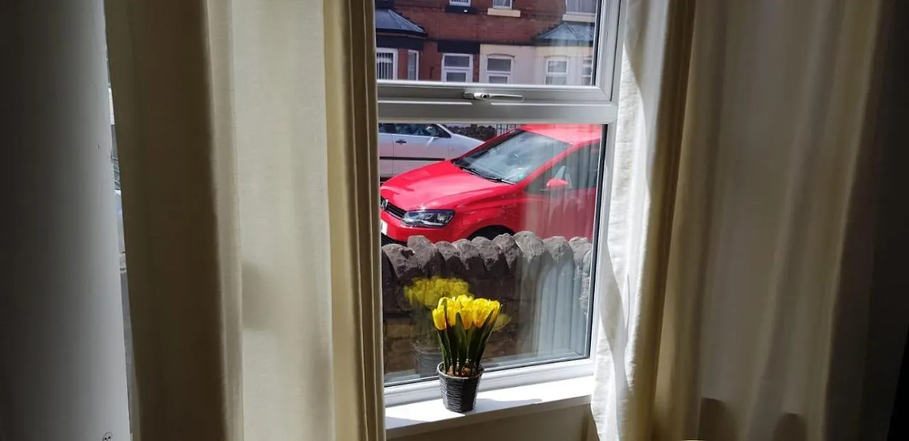 노팅엄 Matlock Street - Excellent House For Essential Workers And Contractors Parking Wifi 빌라 펜션