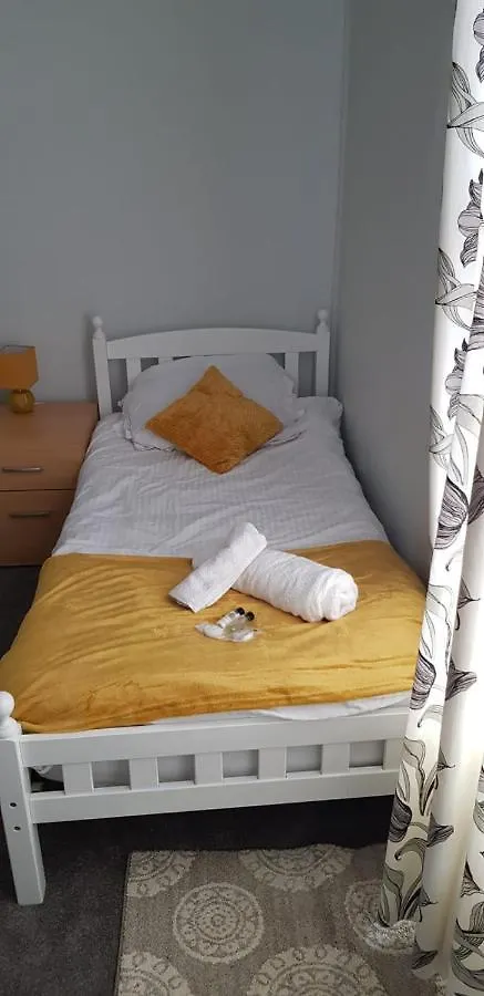 펜션 노팅엄 Matlock Street - Excellent House For Essential Workers And Contractors Parking Wifi 빌라 영국