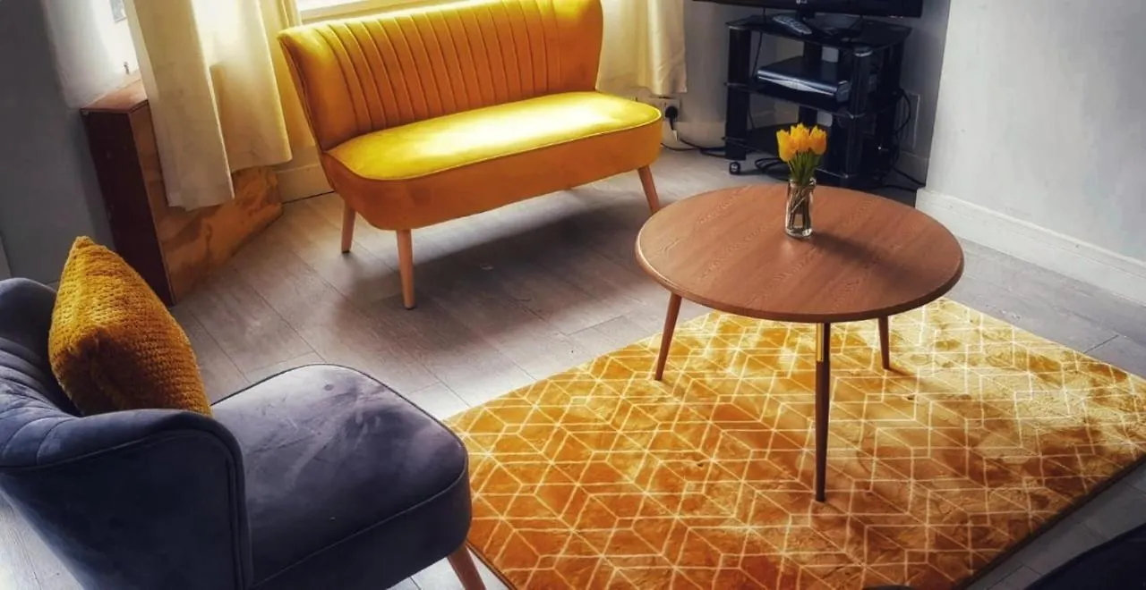 노팅엄 Matlock Street - Excellent House For Essential Workers And Contractors Parking Wifi 빌라