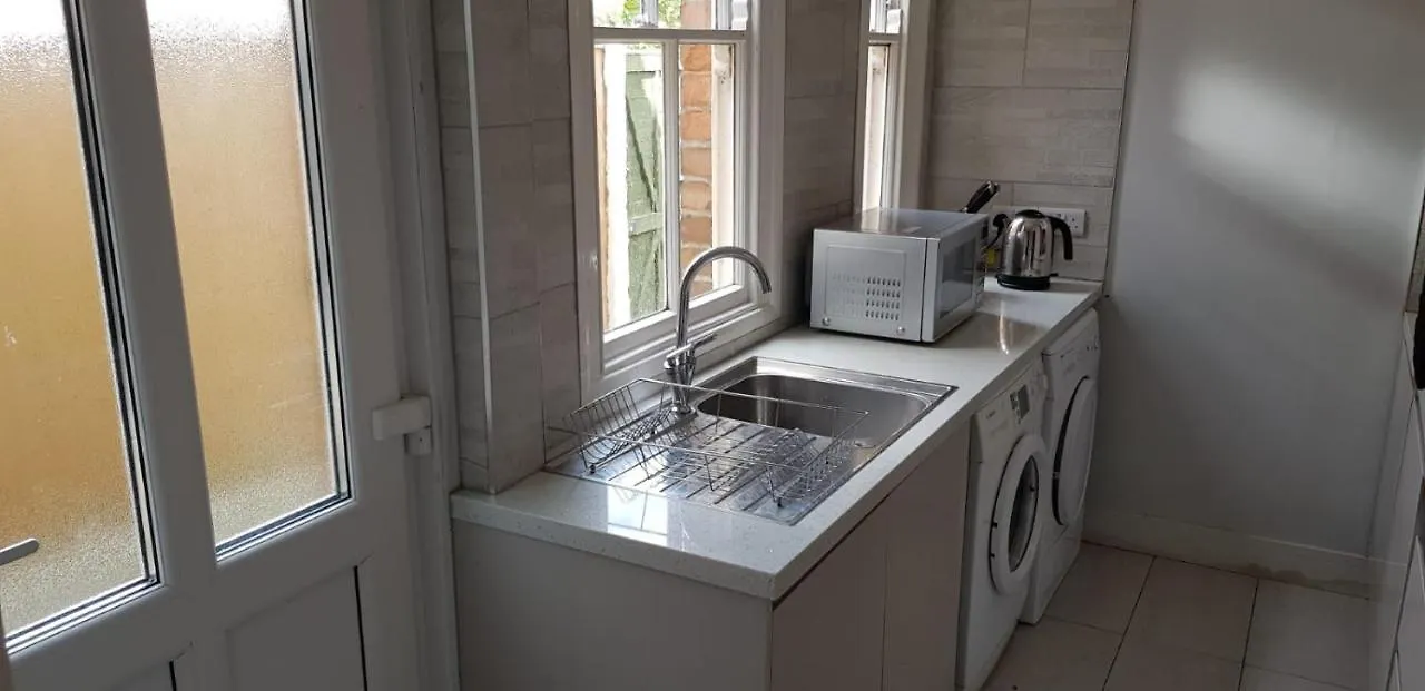 Matlock Street - Excellent House For Essential Workers And Contractors Parking Wifi Villa Nottingham